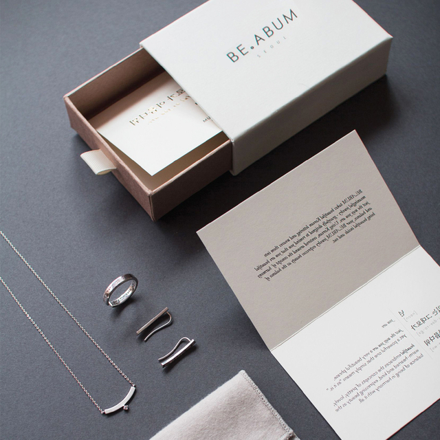 Fabricante de cajas de papel con paquete de pendientes personalizado