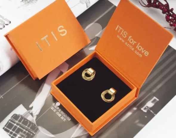 embalaje de joyer&iacute;a personalizado