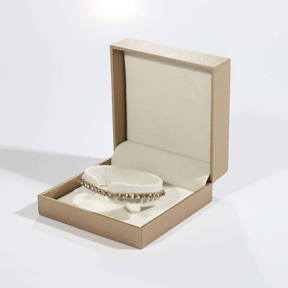Caja de collar