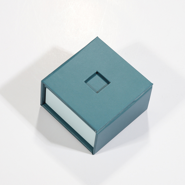  Impresión de empaquetado de la caja de papel de la joyería de encargo de la cinta rosada