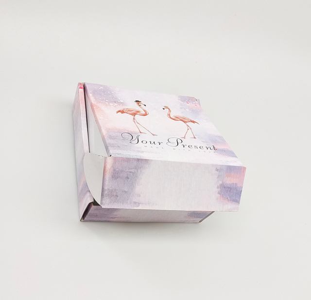 Fábrica de cajas de paquetes de papel personalizadas